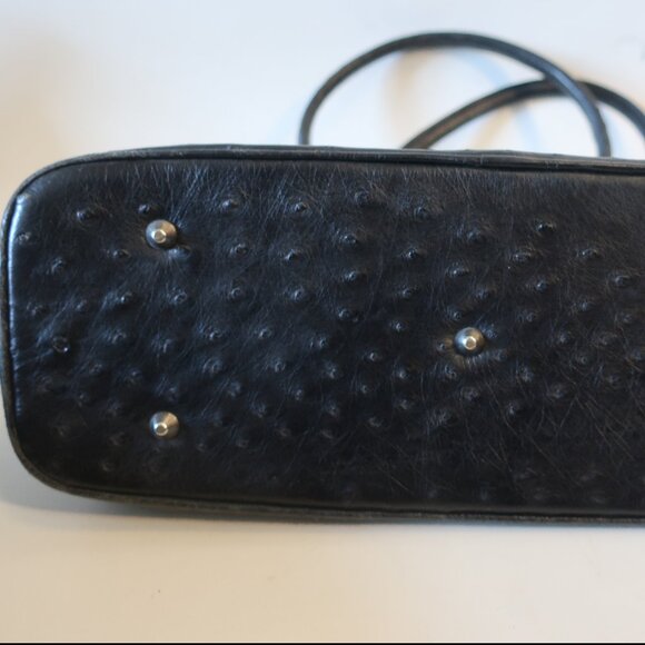 Womens Bloomingdale's Black Ostrich Embossed Satchel Shoulder Tote Handbag - Picture 13 of 16
